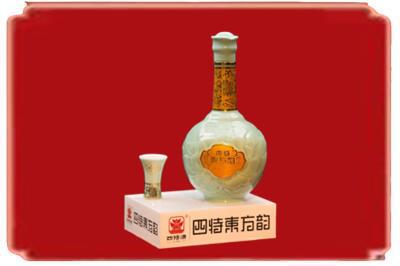 南京鼓楼区烟酒回收四特酒.jpg